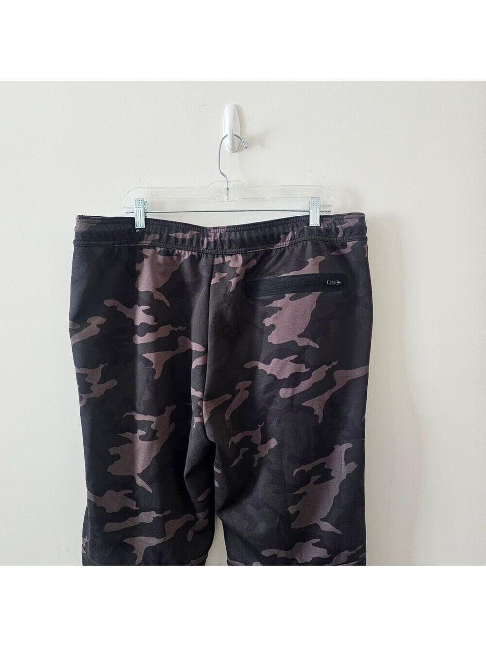 American Eagle Camo Jogger Pants Size XXL - Picture 4 of 7